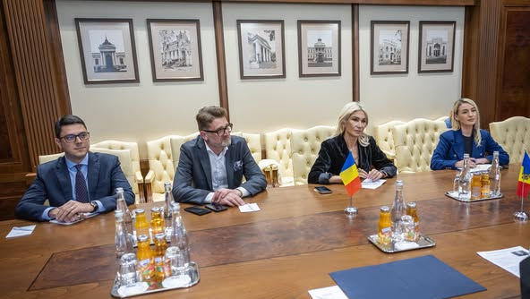Oficial de rang înalt de la București, în vizită de lucru la Chișinău