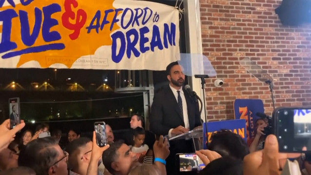 New York ar putea avea primul primar musulman. Ce măsuri sociale propune