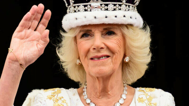 Versurile obscene care s-ar fi auzit la încoronarea reginei Camilla