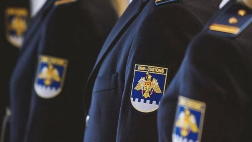 Таможенные инспекторы выписали штрафы более чем на 100 тысяч леев.