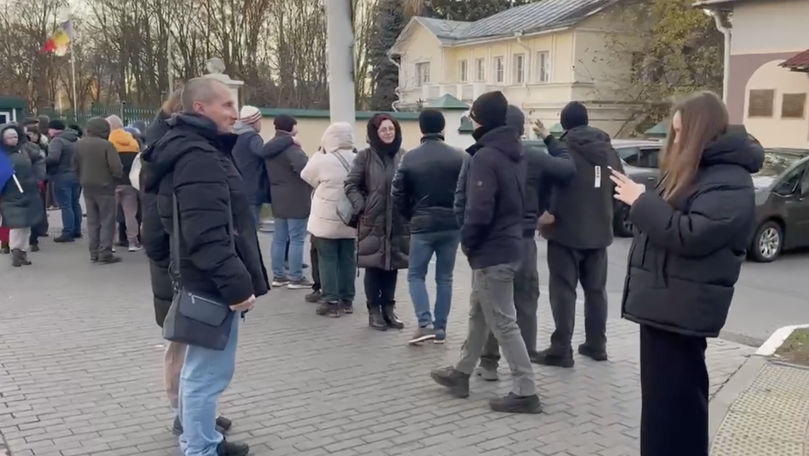 Aglomerări la secțiile de votare de la Moscova, Istanbul, Baku și Minsk