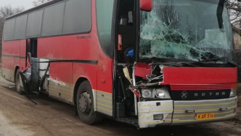 Autocar Chișinău-Moscova, accidentat violent la Râșcani