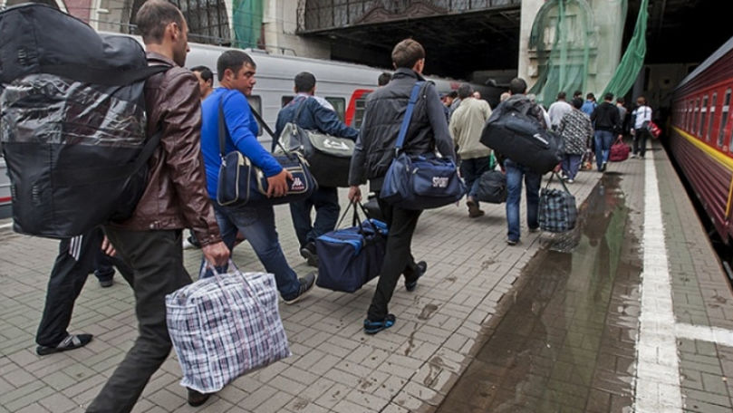 Expert: Numărul migranților moldoveni a scăzut brusc în Rusia