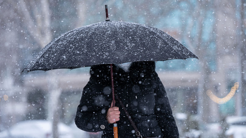 Alertă meteo: Ninsori și înghețuri în aprilie. Explicația fenomenului