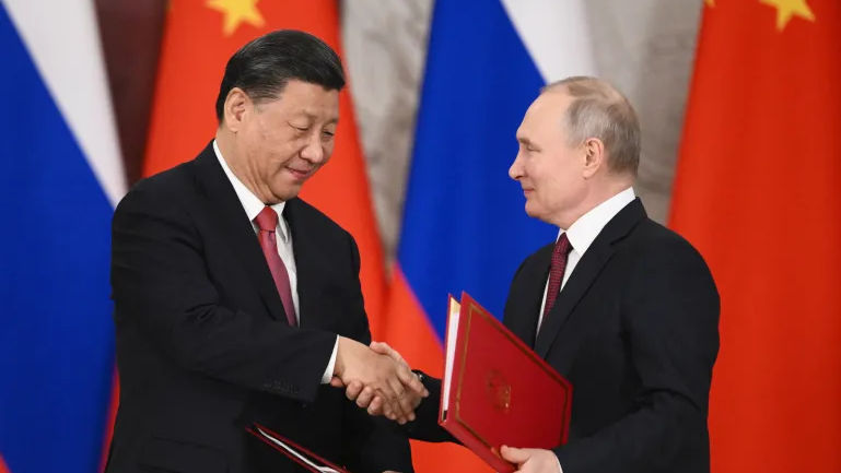 Premierul polonez spune că axa Rusia-China este periculoasă