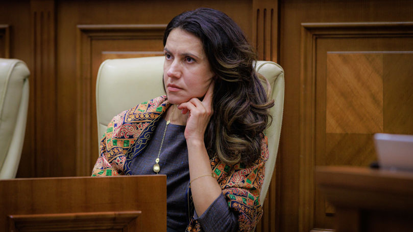 Olesea Stamate candidează independent pentru fotoliul de deputat