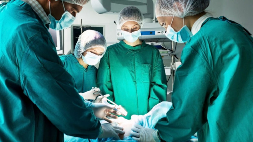 Un bărbat a primit o șansă la viață, datorită unui transplant hepatic