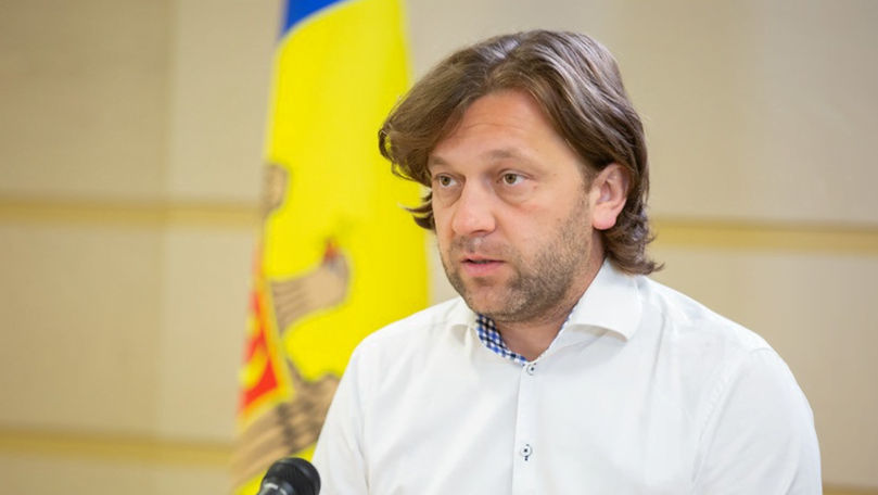 Alaiba nu știe de ce RCA pentru taxi s-a scumpit și trimite presa la BNM