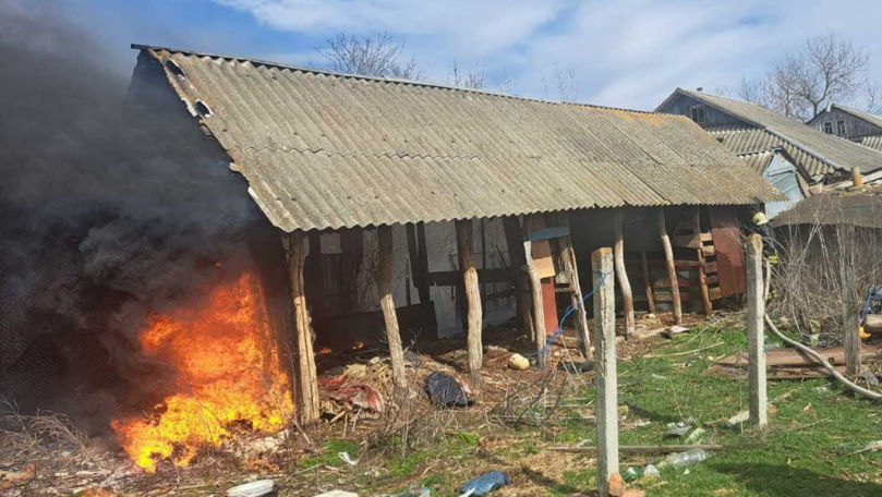 Incendiu la Hâncești: Un șopron dintr-o gospodărie a luat foc