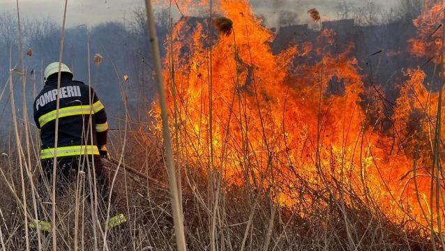 Avertizare meteorologică: Cod Galben de pericol de incendiu în Moldova