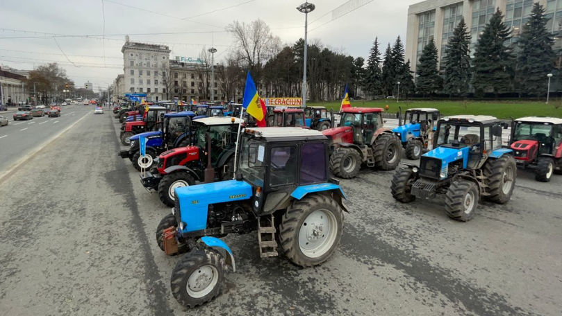 Fermierii, în PMAN: Poliția a format un scut viu în fața Guvernului