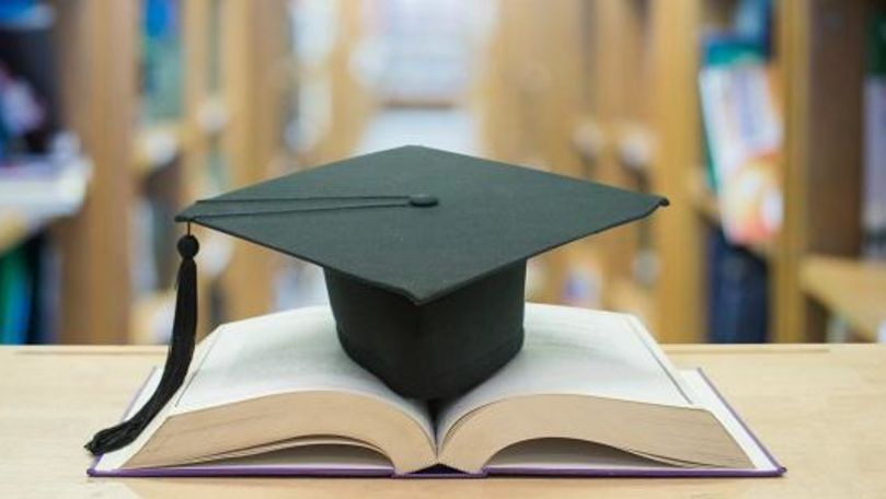 Numărul persoanelor care fac studii de doctorat în Moldova scade