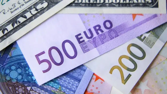 Curs valutar 27 mai 2025: Cât valorează un euro și un dolar