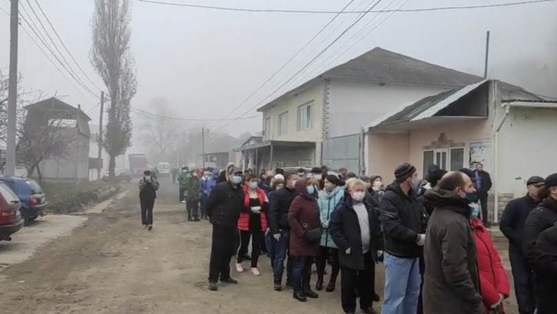 Transnistrenii au primit bani după ce l-au votat pe Dodon: 200 de ruble