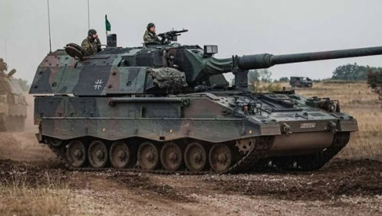 Germania: Obuzierele cerute de Ucraina vor putea fi folosite în curând