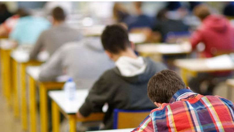 BAC 2019: Peste 15.000 de liceeni susţin examenul la limba străină