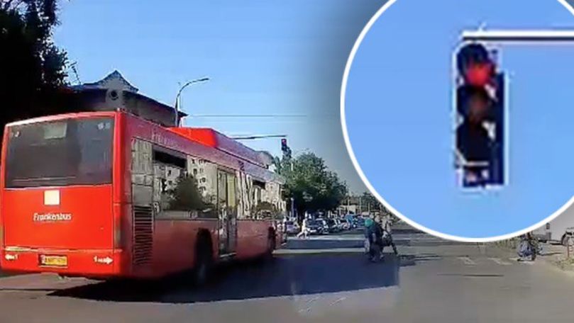 Autobuz de rută, filmat cum trece pe roșu: Țara trebuie să-și știe eroii