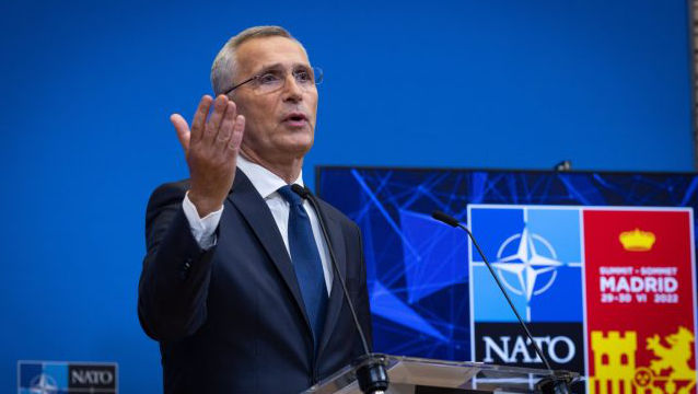 Șeful NATO: Ucraina trebuie să primească sprijin militar pe termen lung