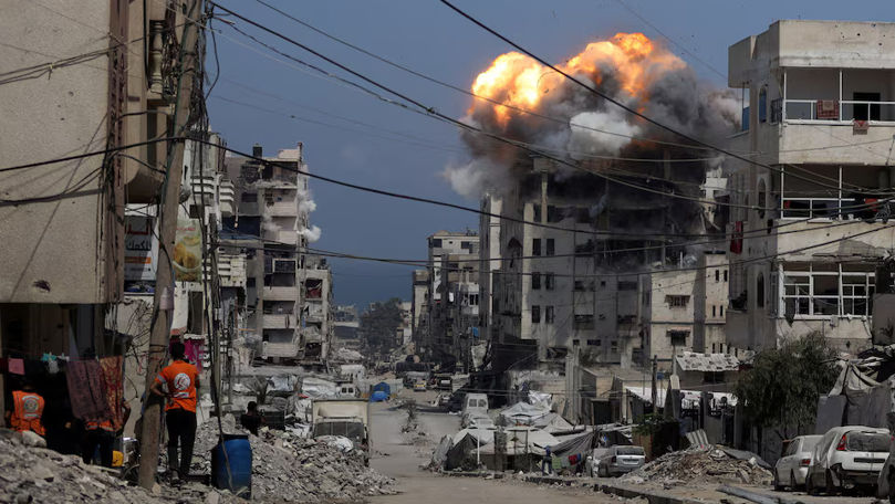 Israelul trimite tancuri în Gaza, la Deir al-Balah