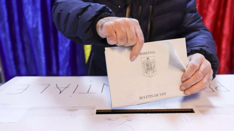 Prezidențiale turul 2: Peste 74.000 de români din Moldova au mers la vot