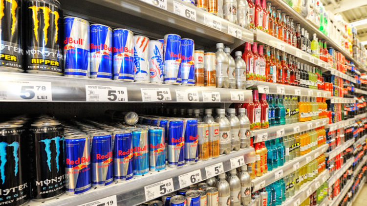В Румынии запретят продавать энергетики несовершеннолетним.