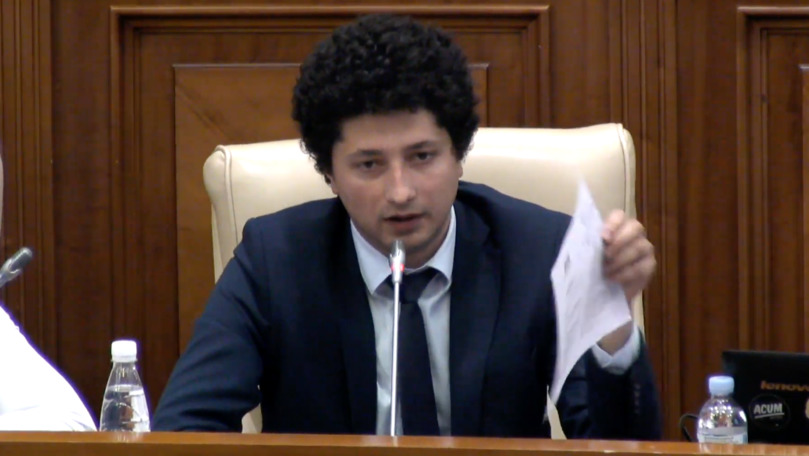 Депутат ПДС Раду Мариан.