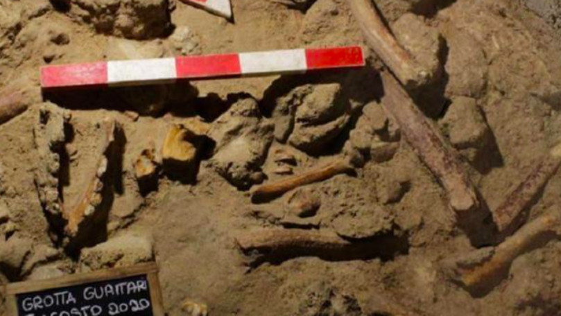 Rămășițele a 9 oameni de Neanderthal, găsite într-o peșteră din Italia