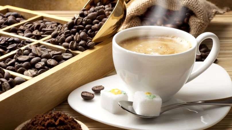 Ce poți păți dacă bei multă cafea. Riscurile intoxicației cu cofeină
