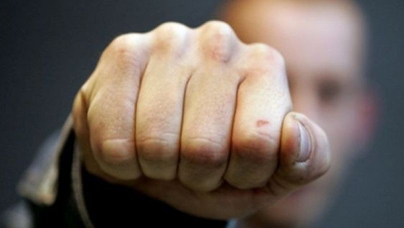 Un bărbat din Briceni a murit după ce a fost lovit cu un pumn în față