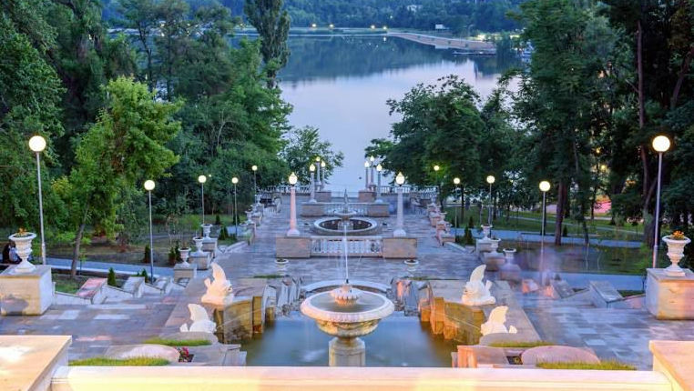Excursie în Chișinău: Ce atracții turistice recomandă presa din Iași