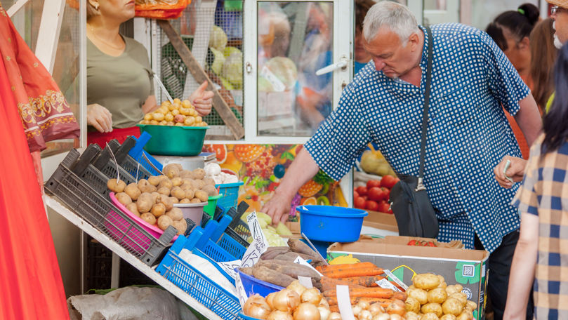 Prețurile la Piața Centrală: Cât costă legumele, ouăle și carnea