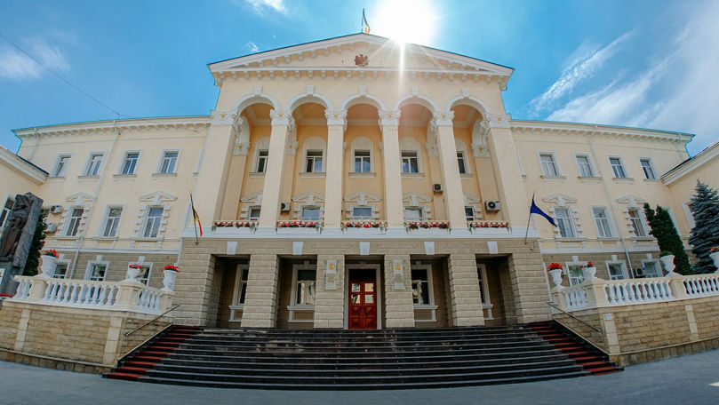Defecțiuni la MAI: Serviciile de eliberare a cazierului, suspendate