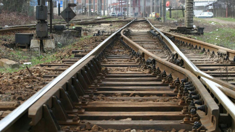 În 3 ani CFM nu a reușit să repare 360 de metri de cale ferată la Văleni