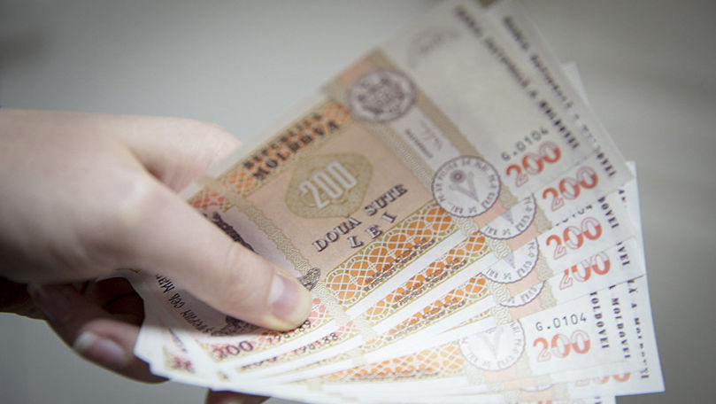 Aprobat: 550.000 de pensionari vor primi ajutor financiar de sărbători