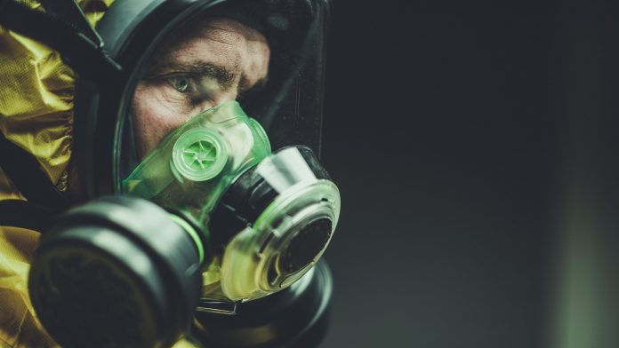 Oamenii din Spania, blocați în locuințe din cauza unui nor toxic de clor