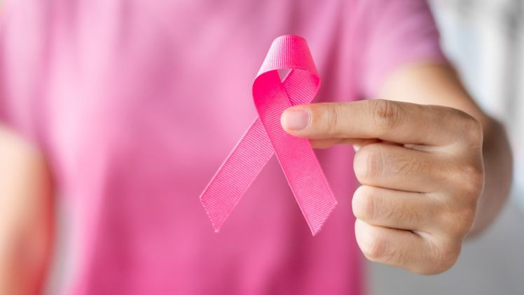 Medici: Cancerul de col uterin rămâne o problemă majoră a societății