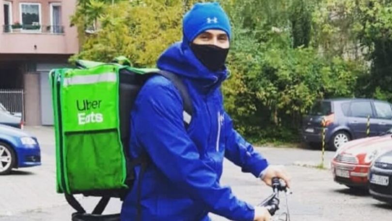 Un campion olimpic a devenit curier din cauza pandemiei