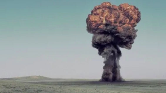 Putin amenință cu arme nucleare tactice: Cât de periculoasă e radiația