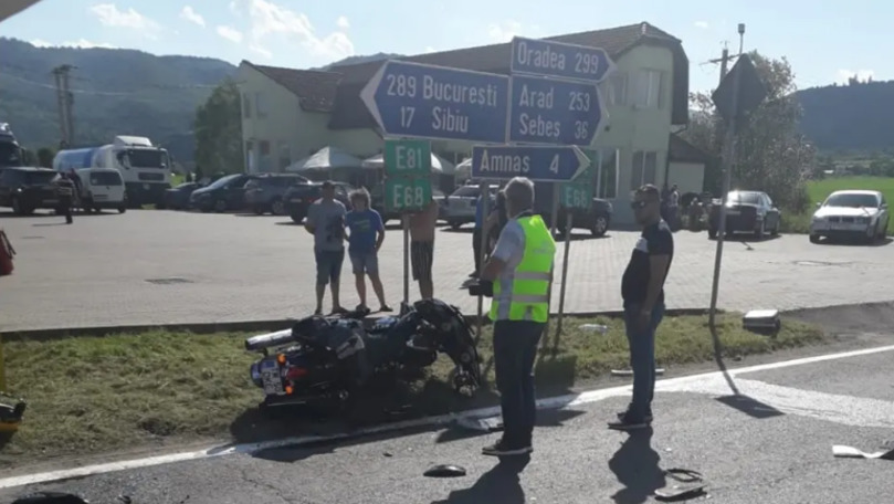 România: 6 persoane rănite într-un accident cu o motocicletă și o mașină