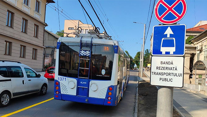 Sondaj: Transportul public, tot mai popular în rândul chișinăuienilor