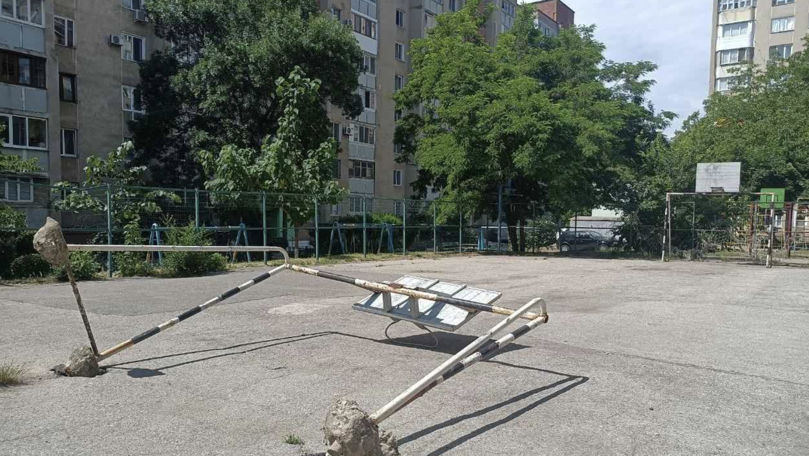 Cum se simte copilul de 11 ani peste care a căzut o poartă de fotbal