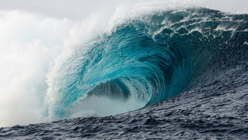 Cutremur urmat de tsunami: 400 de oameni au murit în catastrofă