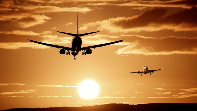 Două companii avia din Rusia folosesc avioane vechi de peste 50 de ani