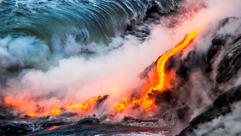 La Palma: Lava vulcanului Cumbre Vieja care a erupt a ajuns la ocean