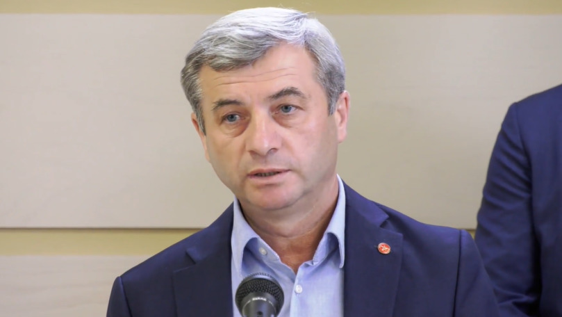 Вице-председатель фракции БКС Корнелиу Фуркулицэ.