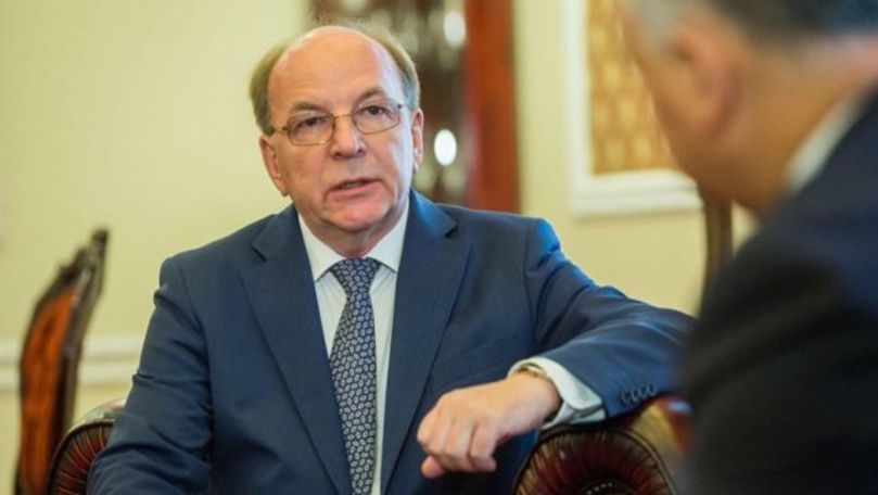 Ambasadorul Rusiei salută formarea majorităţii parlamentare în Moldova