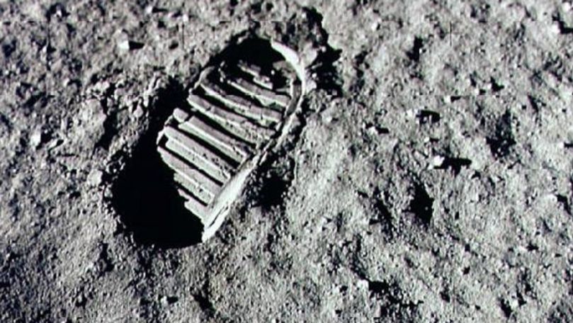 Dovezi de netăgăduit că omul a pășit pe Lună