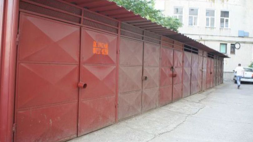 Sute de garaje instalate ilegal în Chișinău vor fi evacuate