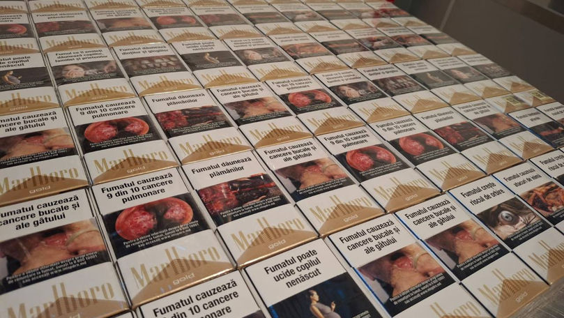 Pachete de țigări nedeclarate, depistate în bagajele unui român pe AIC