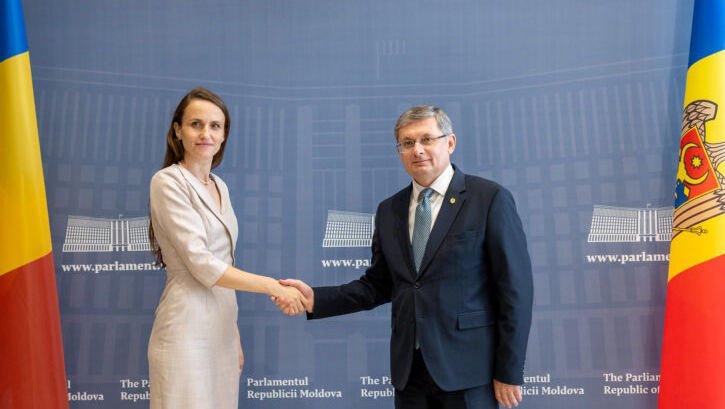 Igor Grosu a discutat cu ministra Afacerilor Externe a României